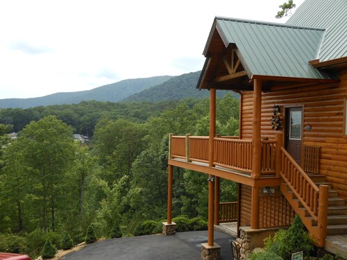 Enjoy View's View's
Feb. Nights Rent 2 get 1 Free
Close to Helen, and Waterfalls
