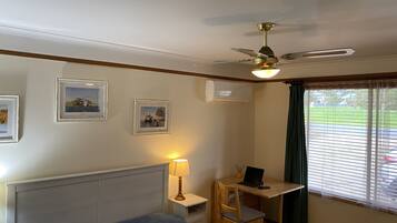 2 bedrooms, desk, iron/ironing board, travel cot