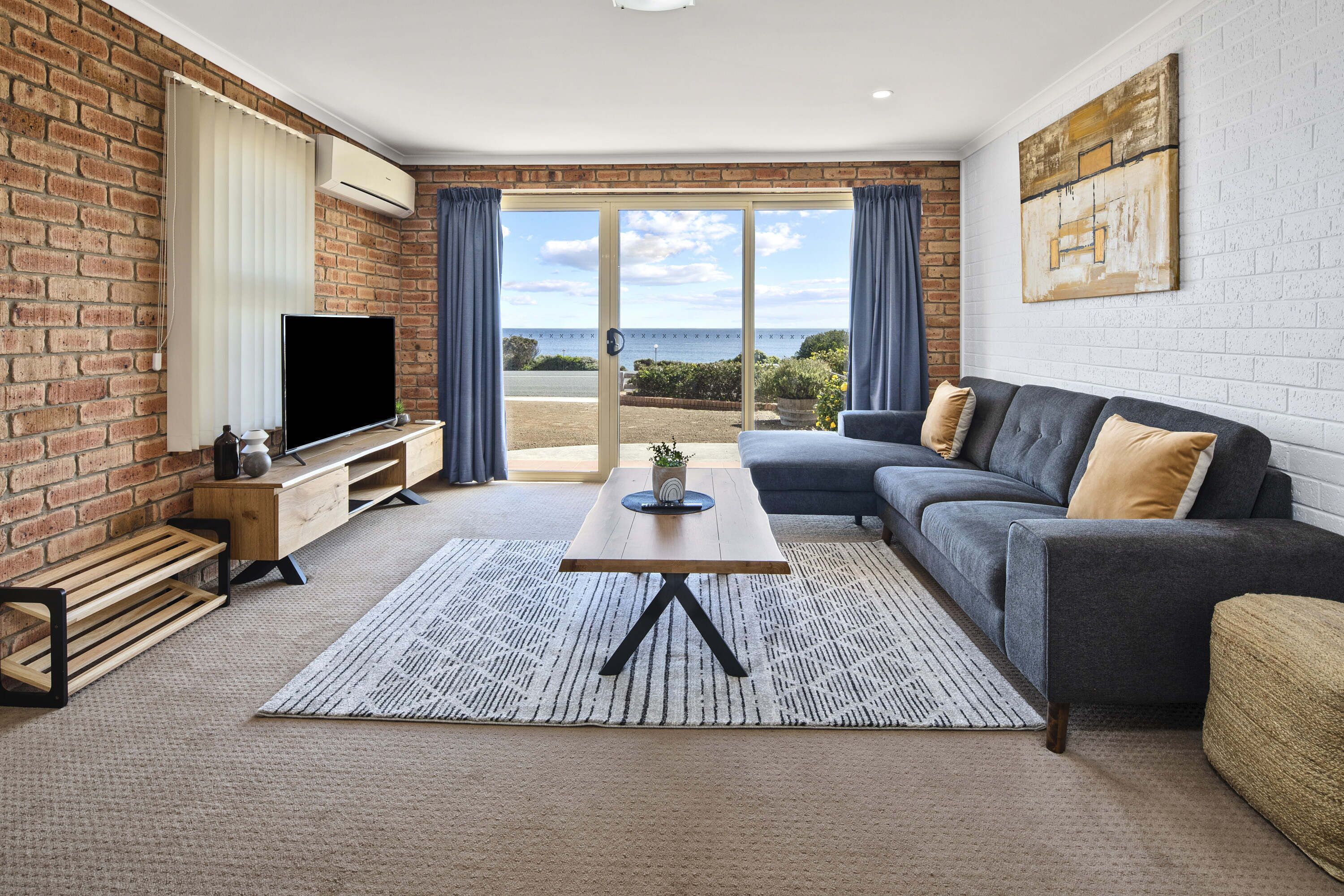 BICHENO SPA VILLA - Two Bedroom Villa