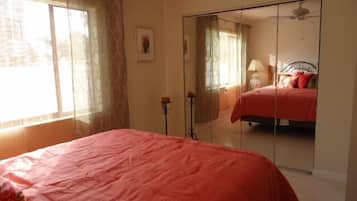 2 bedrooms, WiFi, bed sheets