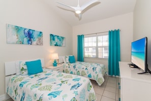 2 bedrooms, in-room safe, iron/ironing board, free WiFi