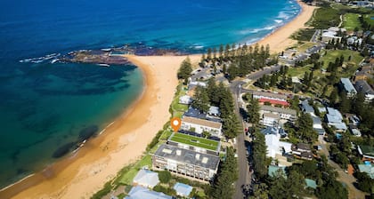 Seabreeze - Carefree Absolute Beachfront Living