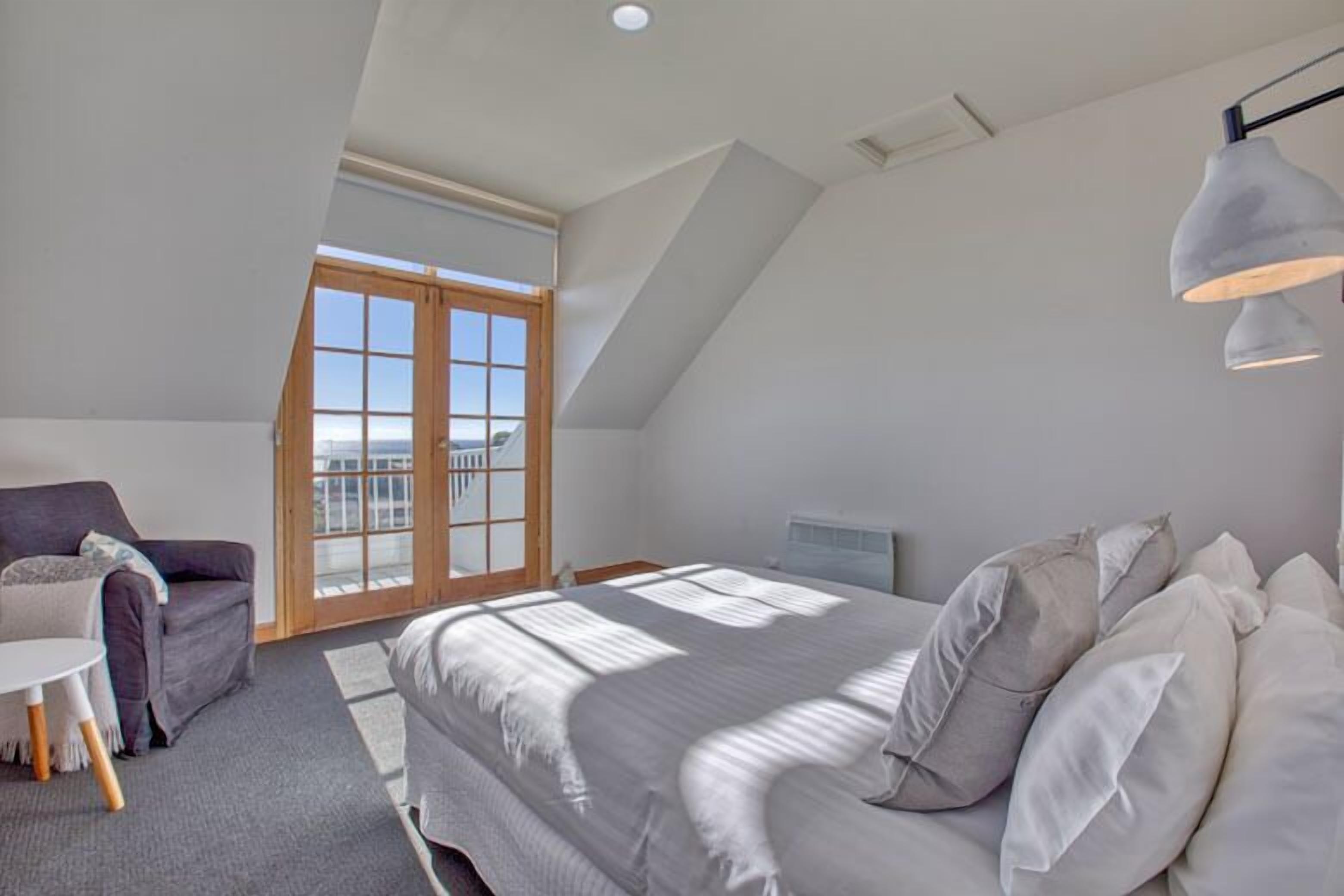 Monterey Bay of Fires — image 20