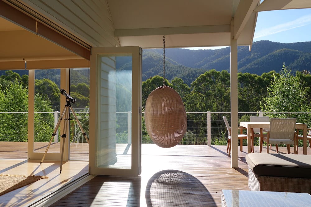 ***The Evening Star*** , Bright , Luxury , Modern , Open Plan , Mountain Views