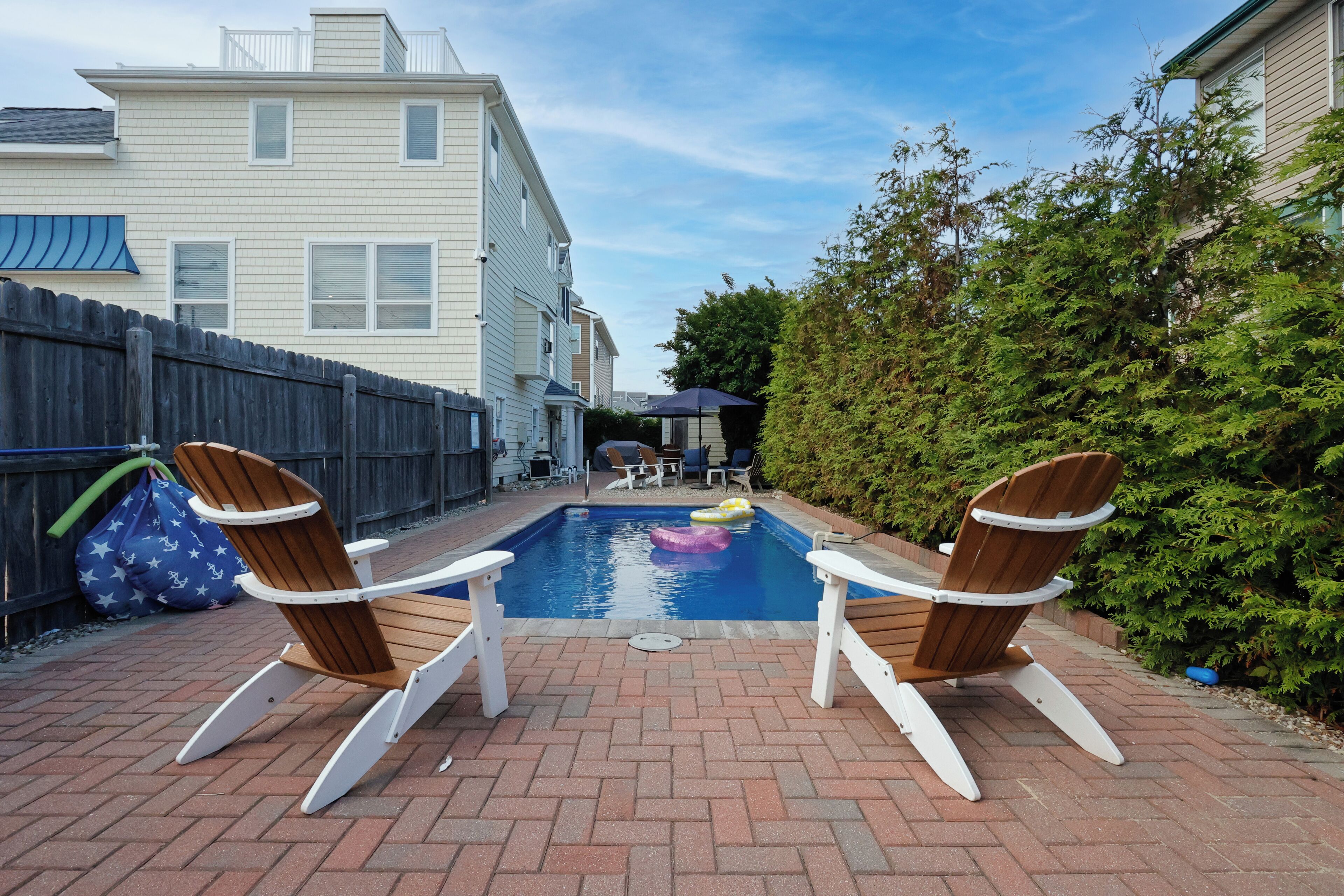 Luxurious 6 Bedroom Oceanside Home with Pool. Steps from the Beach.