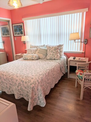 4 Schlafzimmer, Bügeleisen/Bügelbrett, kostenloses WLAN, Bettwäsche