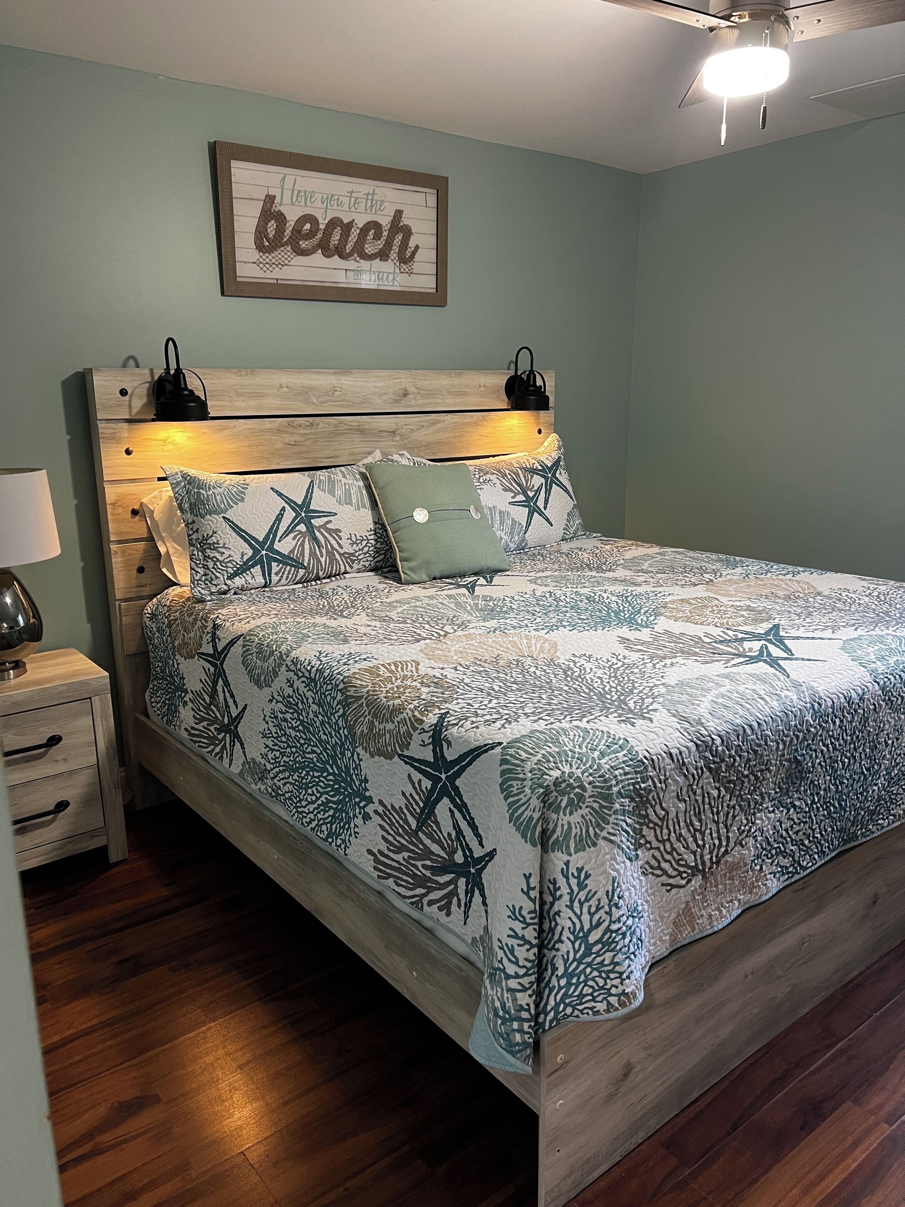 8 bedrooms, iron/ironing board, travel crib, free WiFi