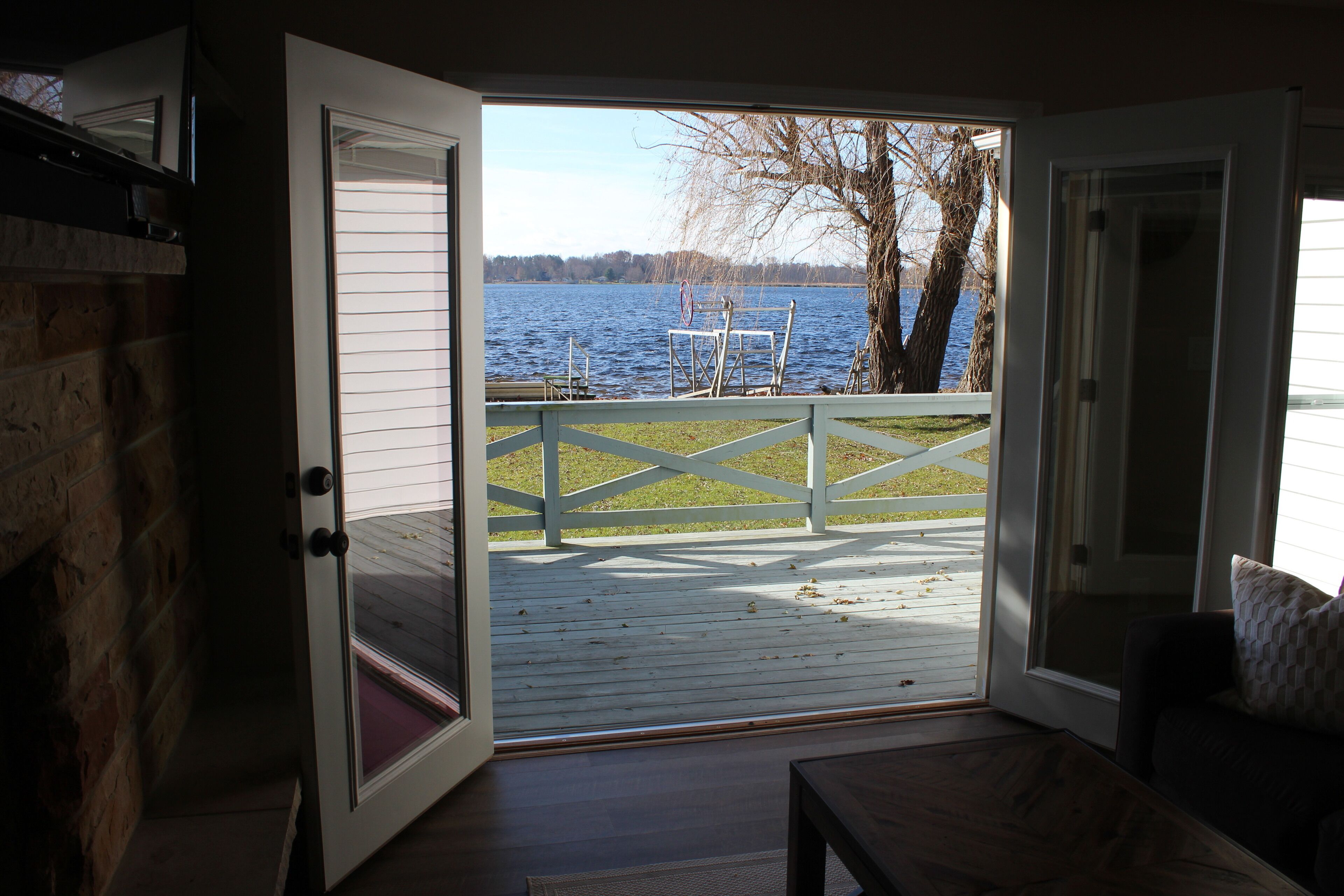 Renovated Lake House On Gorgeous Big Fish Lake!