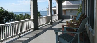 Cape Ann, Annisquam panoramic ocean views from every room.