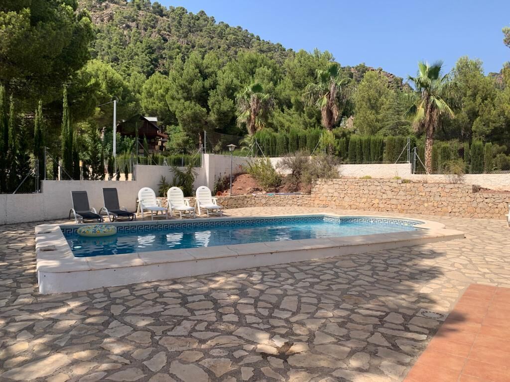 Lovely Villa With Beautiful Views, Private Pool, 4 Double Bedrooms, 2 Bathrooms