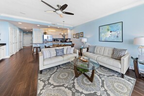 Taulutelevisio, Netflix, DVD-soitin, suoratoistopalvelut