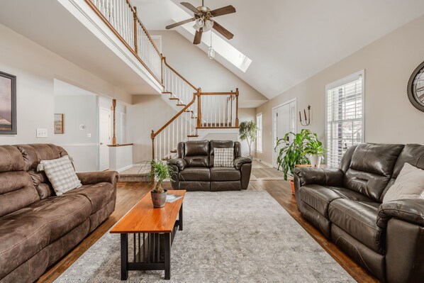 Smart TV, DVD player, ping pong, books