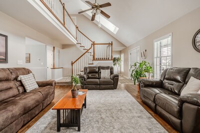 Harvest Drive Family Getaway in Heart of Amish Farm Country