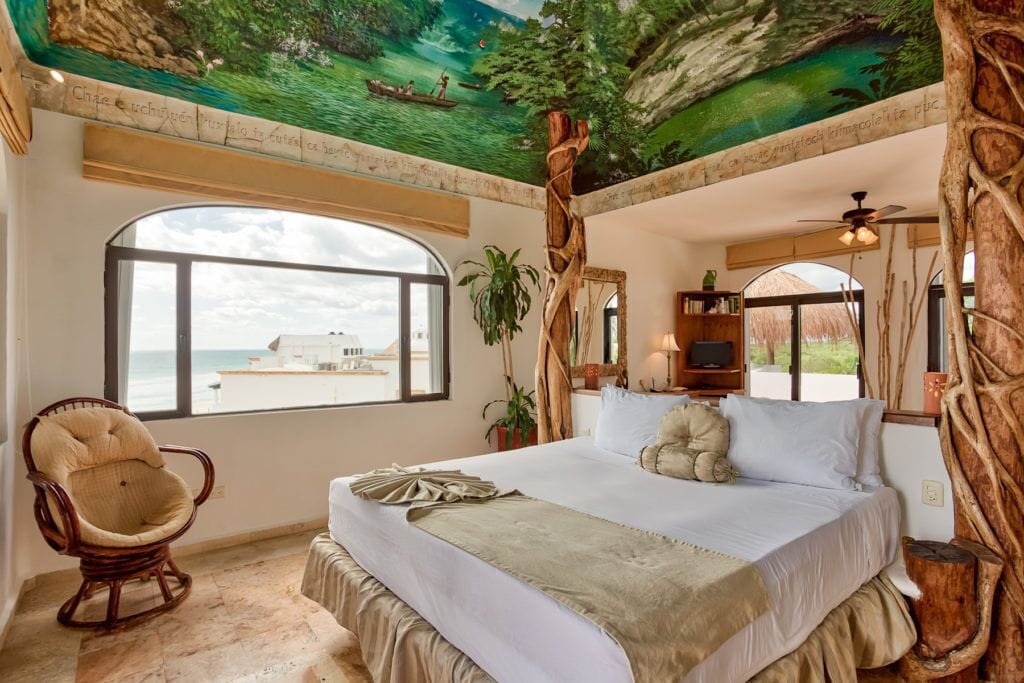 6 bedrooms, in-room safe, iron/ironing board, WiFi (free)