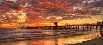 Ocean View! 4 Minute Walk To Beach! Walk to Everything!