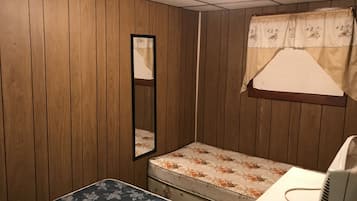 2 bedrooms, free WiFi