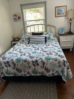 3 bedrooms, iron/ironing board, free WiFi, wheelchair access