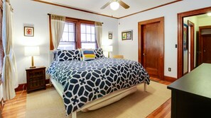 3 Schlafzimmer, Zimmersafe, Bügeleisen/Bügelbrett, WLAN