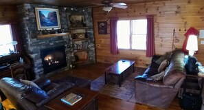 Smart-TV, Kamin, Videospiele, DVD-Player