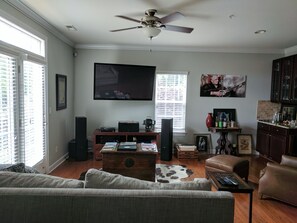 TV, stereo