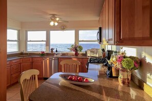 Cookware/dishes/utensils - Shorecrest Beach House + Beach Front + Ocean views (Southold)
