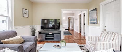 Télévision à écran plat, livres