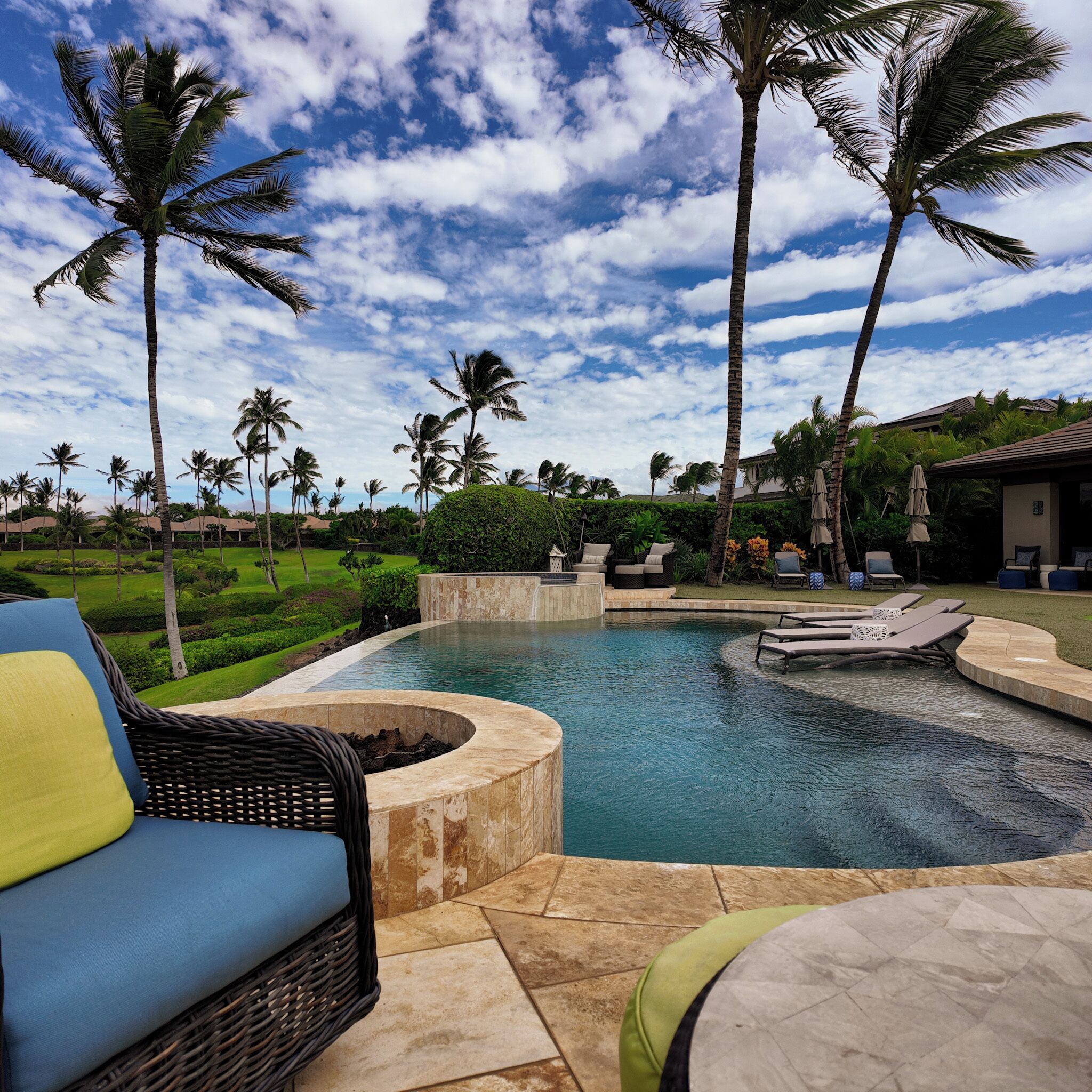 Spacious Ocean View Home. Steps From White Sand Beach. Private pool & spa. - Photo 11