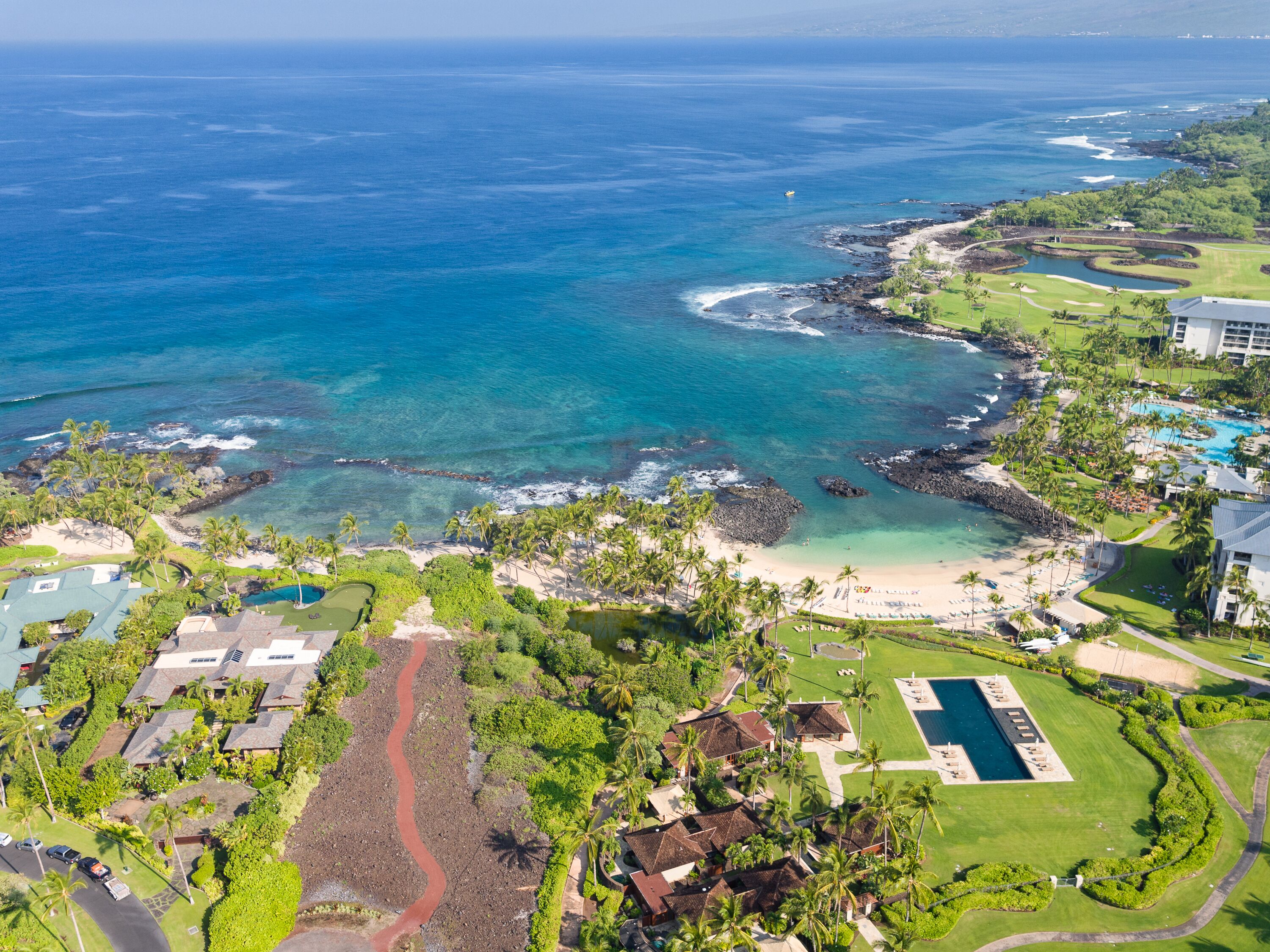 Spacious Ocean View Home. Steps From White Sand Beach. Private pool & spa. - Photo 25