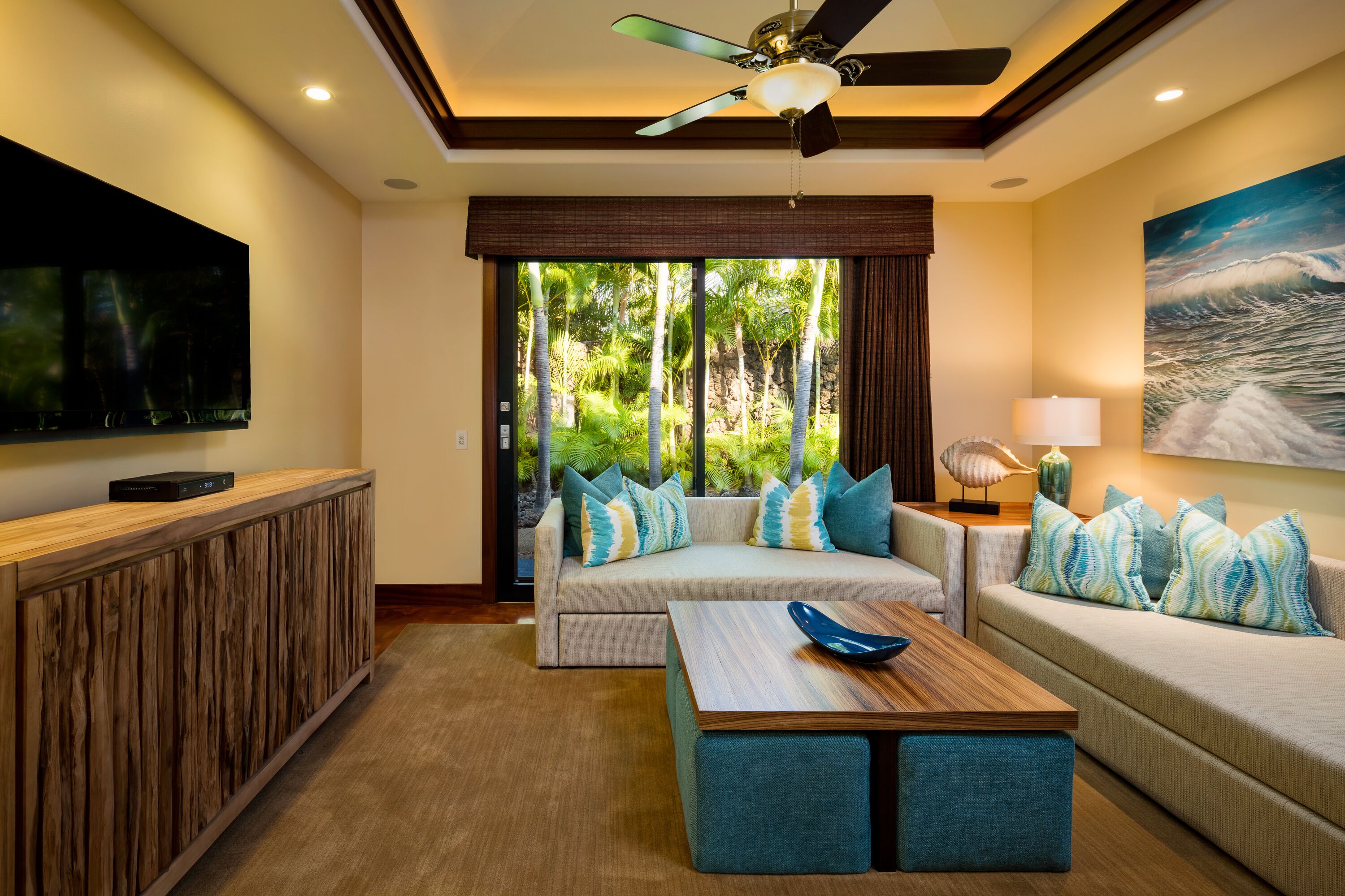 Spacious Ocean View Home. Steps From White Sand Beach. Private pool & spa. - Photo 18