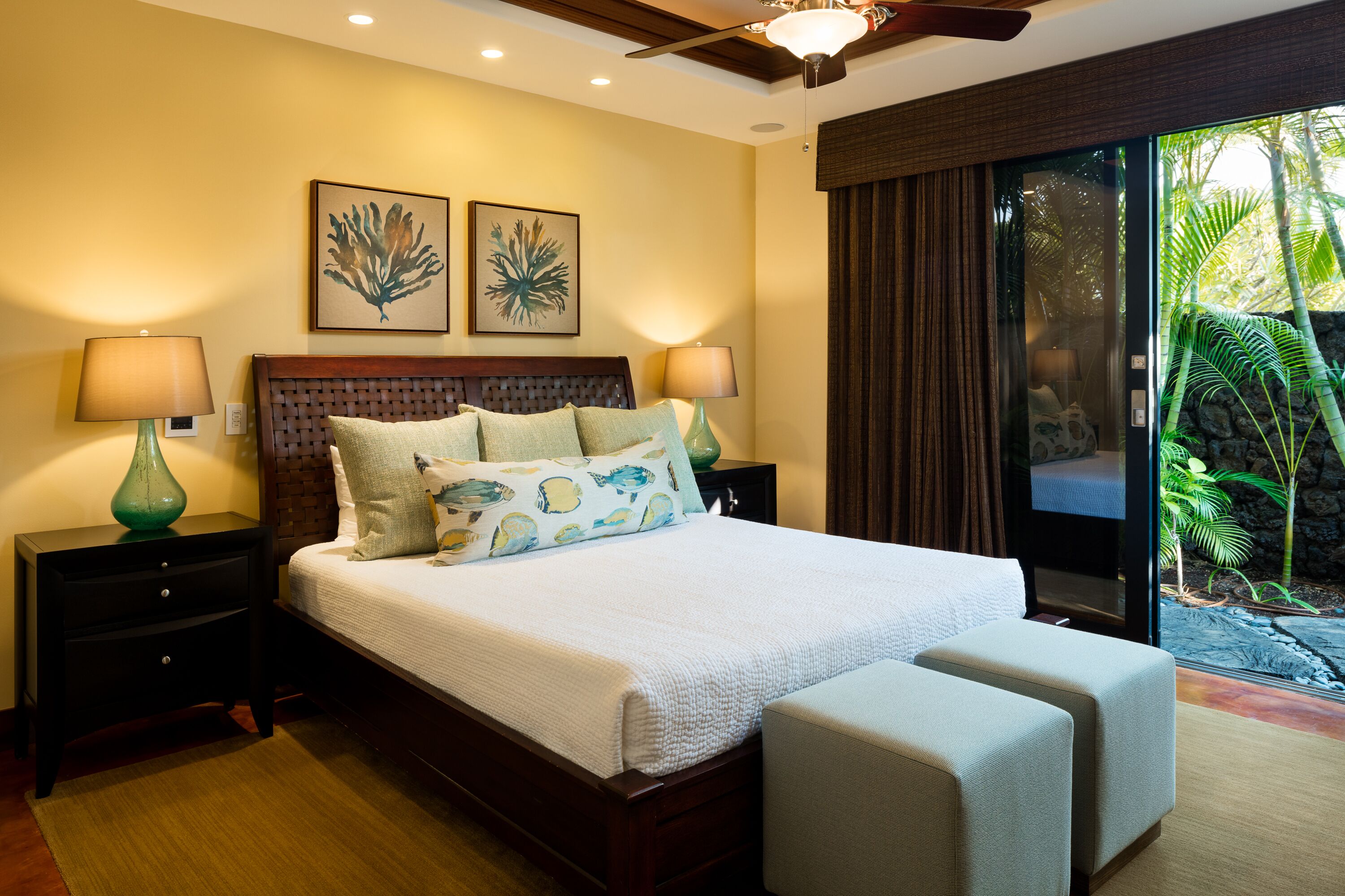 Spacious Ocean View Home. Steps From White Sand Beach. Private pool & spa. - Photo 30