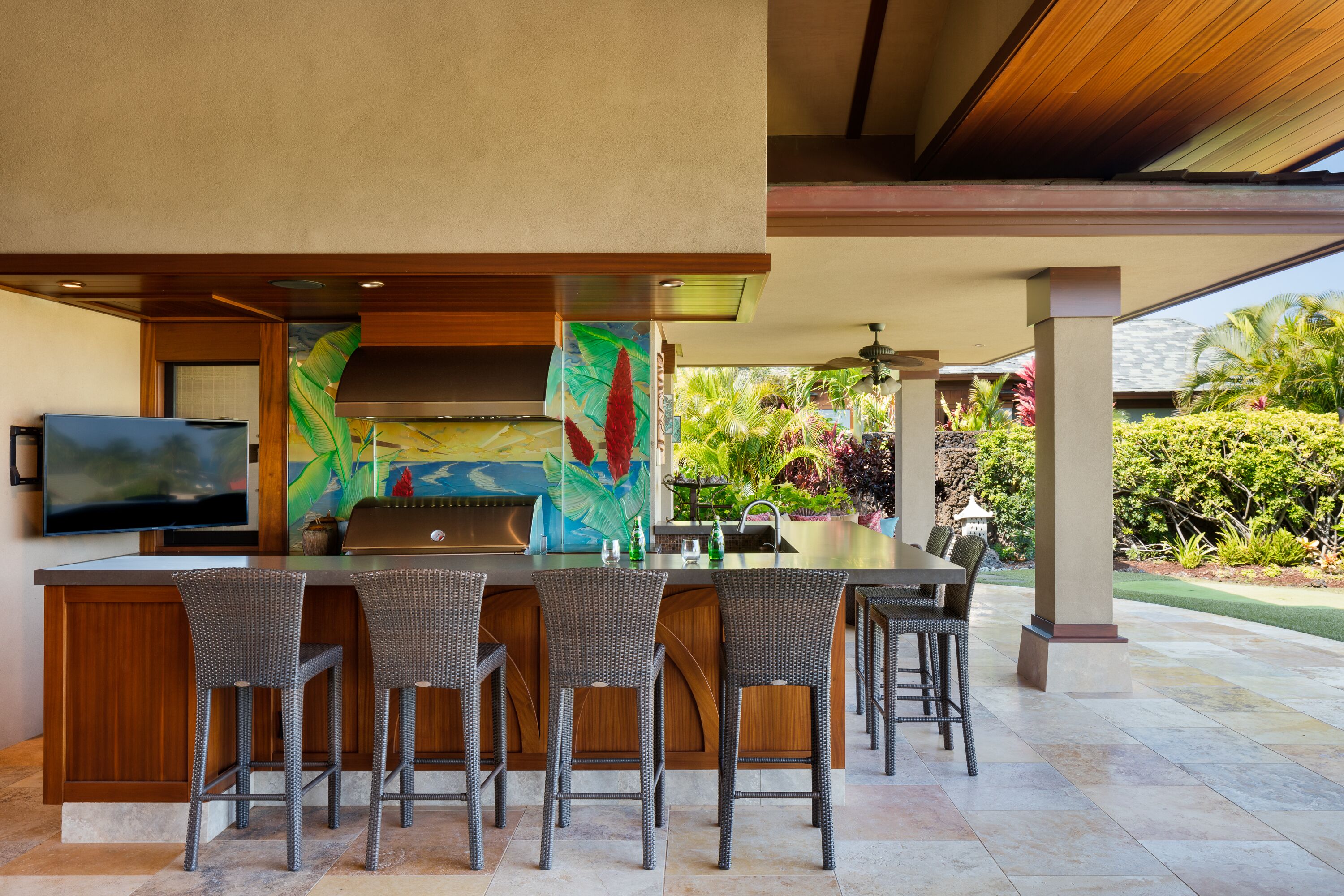 Spacious Ocean View Home. Steps From White Sand Beach. Private pool & spa. - Photo 14