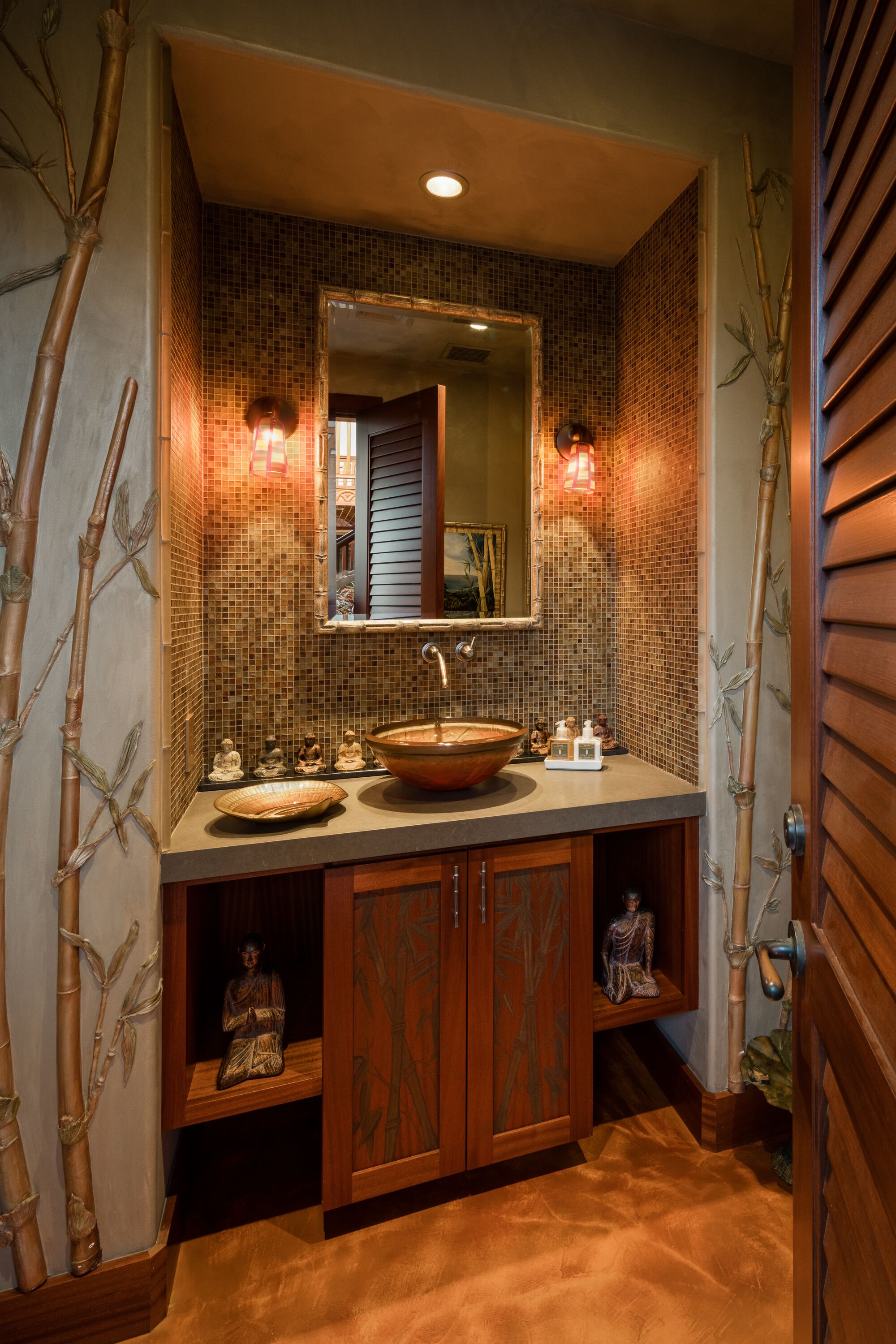 Spacious Ocean View Home. Steps From White Sand Beach. Private pool & spa. - Photo 24