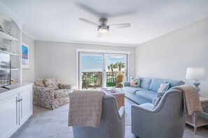 Smart TV, DVD player, books - Beautiful views, tortoises, dolphins and more! (Fernandina Beach)