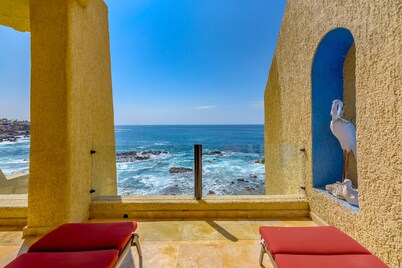 Casa Mar Azul, a Stunning Oceanfront Condo