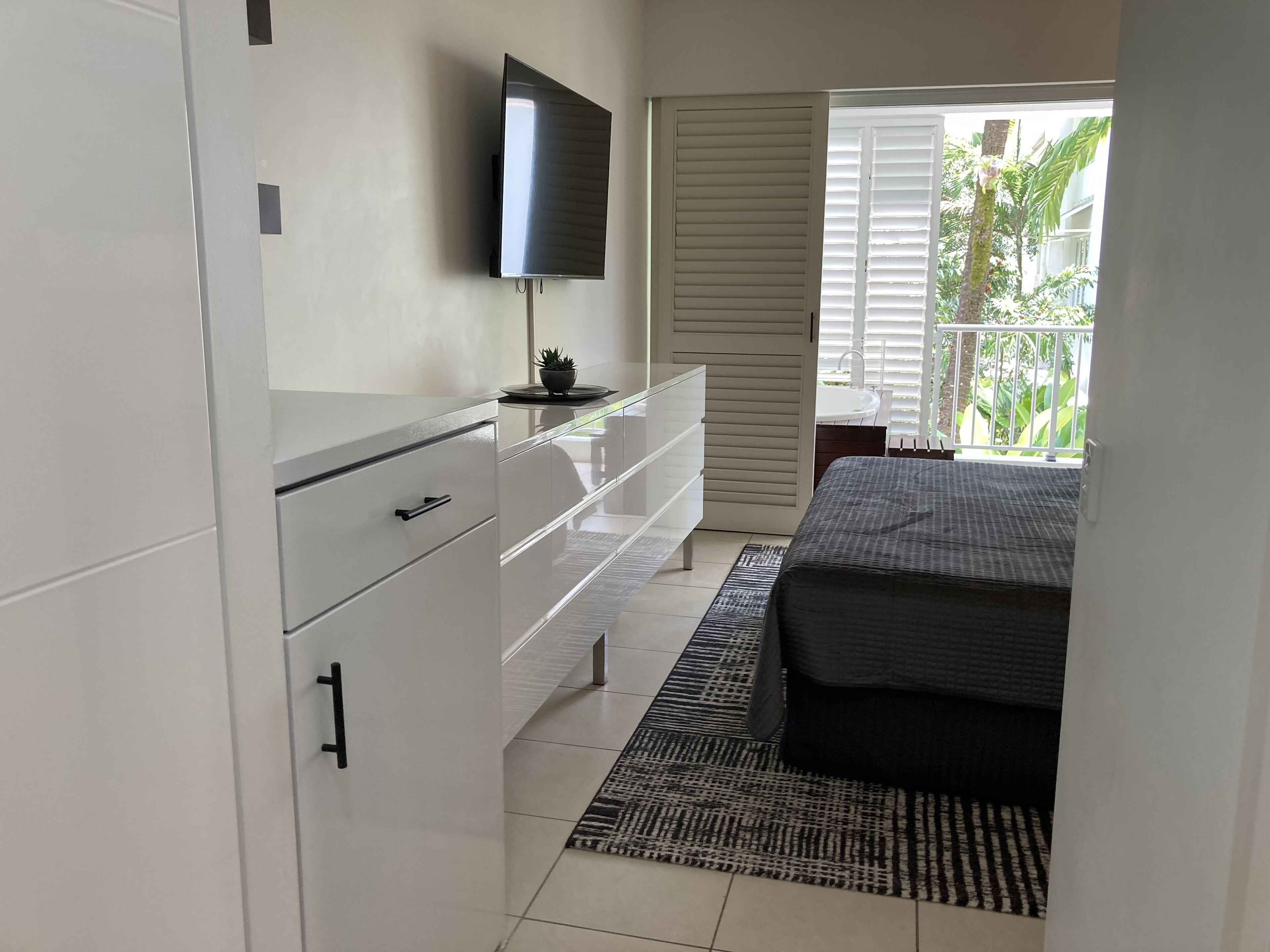 On the Beach at Peppers Beach Club 3427 — image 18