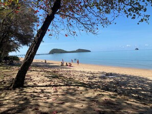 Beach nearby, beach towels