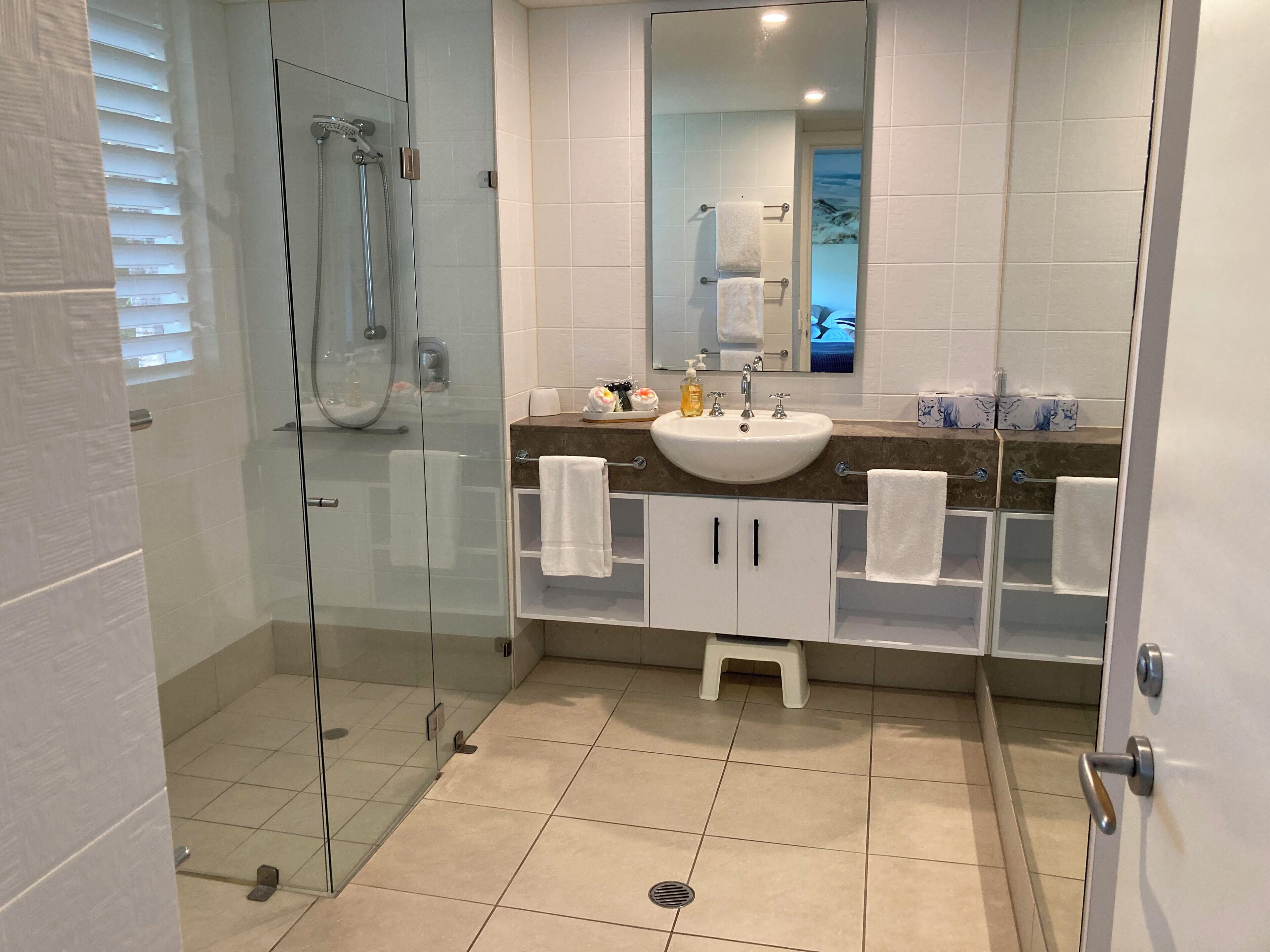 On the Beach at Peppers Beach Club 3427 — image 14