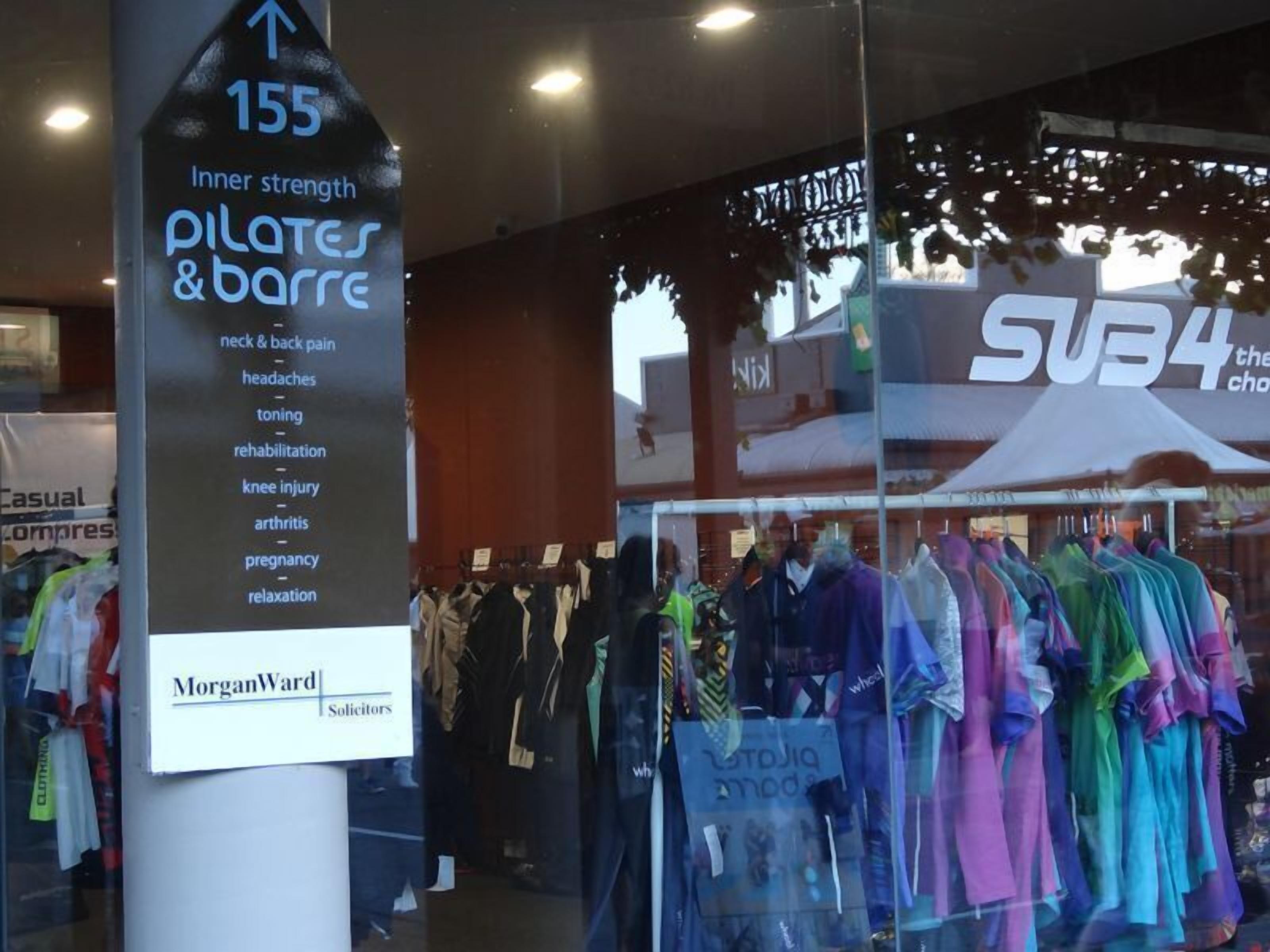 Just Right @ Hyde Park - Between Prestige & Boho — image 19