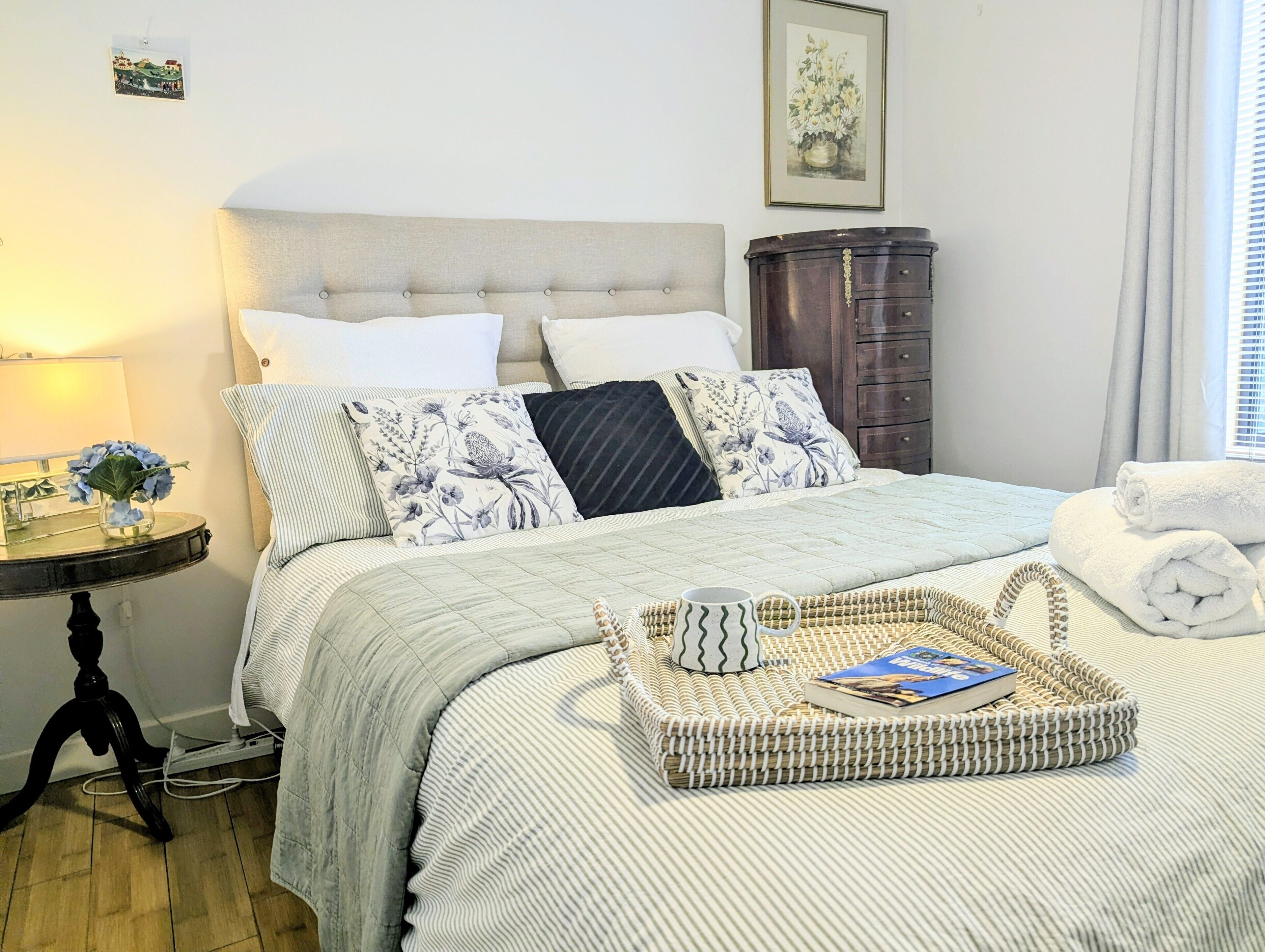 Just Right @ Hyde Park - Between Prestige & Boho — image 15