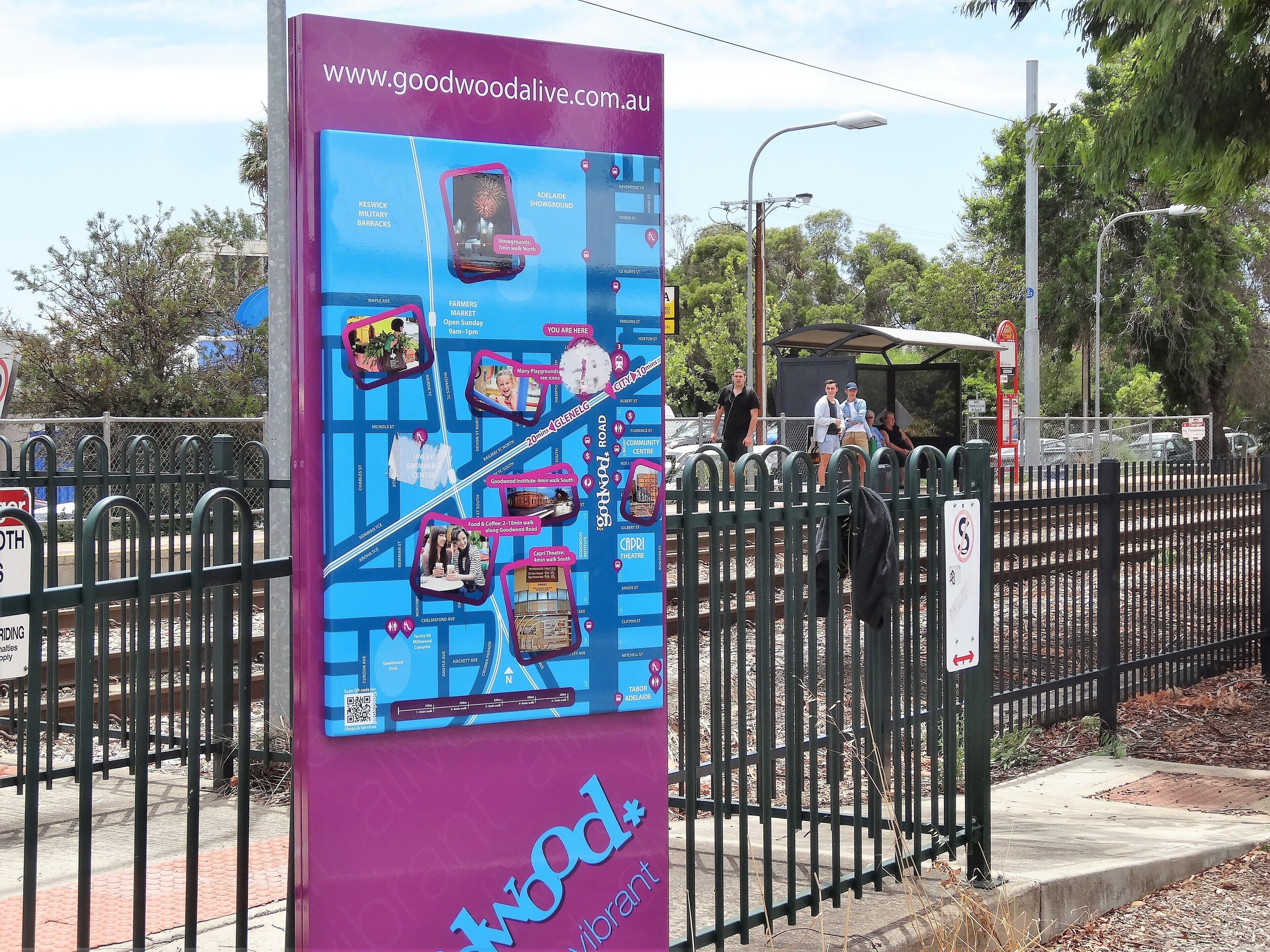 Just Right @ Hyde Park - Between Prestige & Boho — image 28