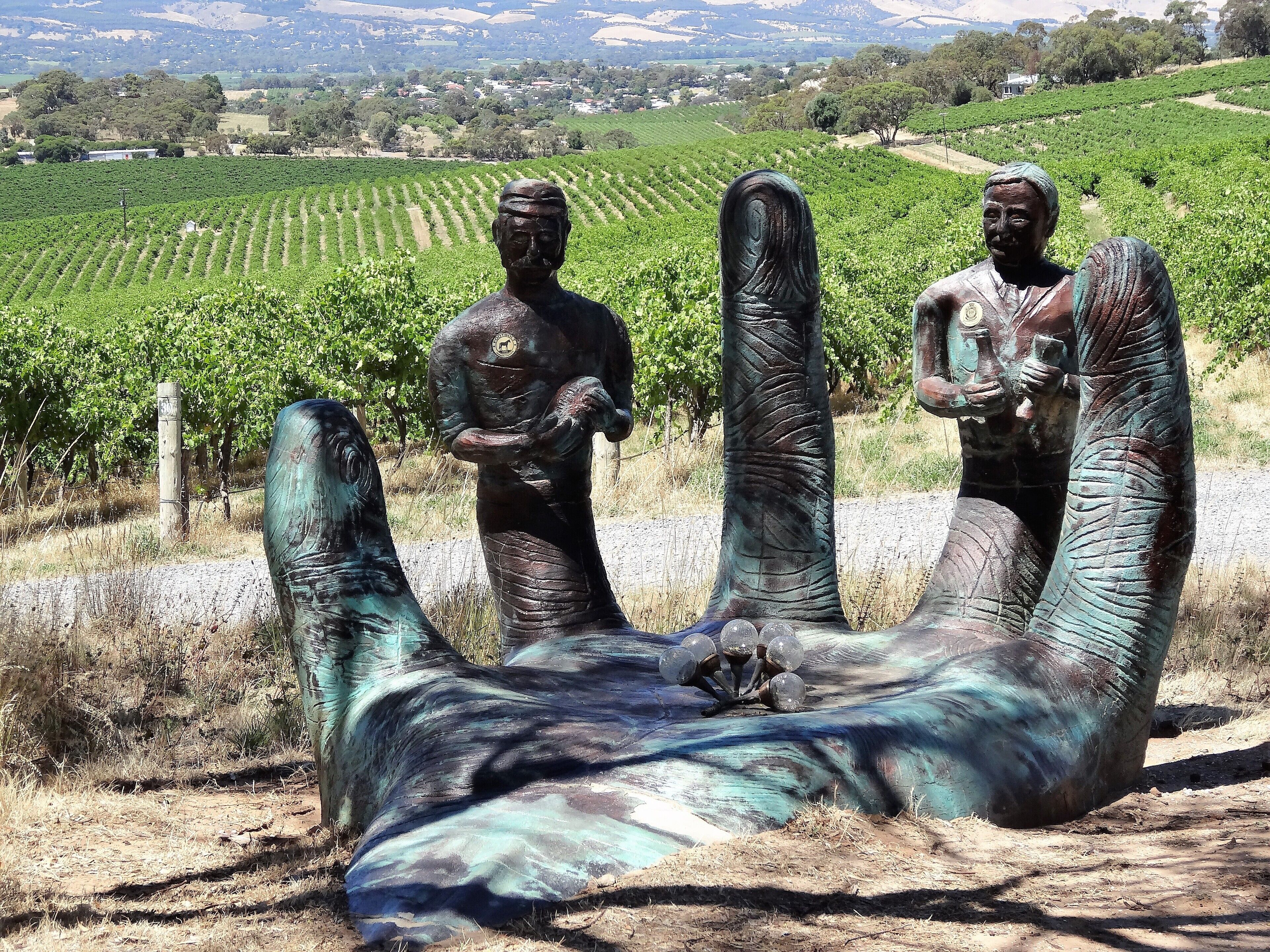 Just Right @ Hyde Park - Between Prestige & Boho — image 11