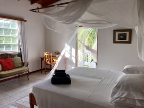 5 habitaciones, escritorio, tabla de planchar con plancha y wifi gratis