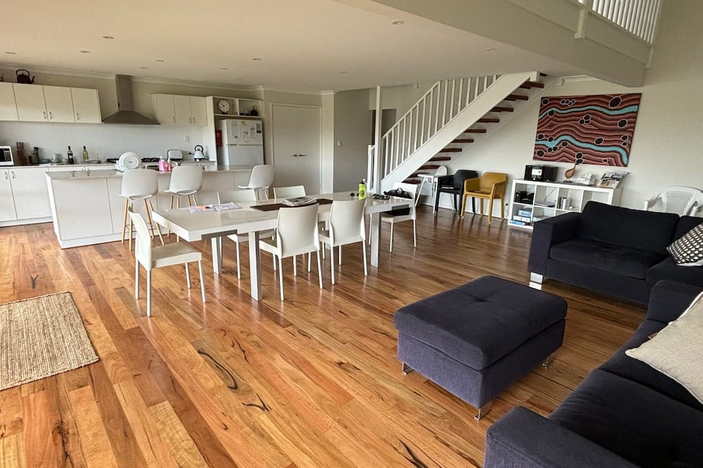 The Loft, Guilderton, WA