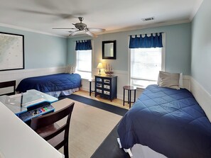 5 chambres, fer et planche à repasser, accès à Internet, literie fournie