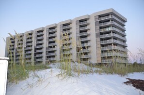 Exterior - On the Gulf - Mainsail Condo • 2BR • Private Balcony • Beach Chairs Included (Miramar Beach)