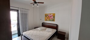 3 habitaciones, tabla de planchar con plancha y wifi gratis