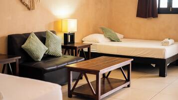 Suite Exclusive, 2 grands lits | Rideaux occultants, chambres insonorisées, Wi-Fi gratuit, draps fournis