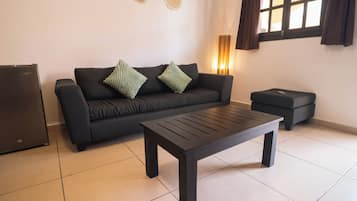 Suite exclusiva | Cortinas opacas, sistema de insonorización, wifi gratis y ropa de cama