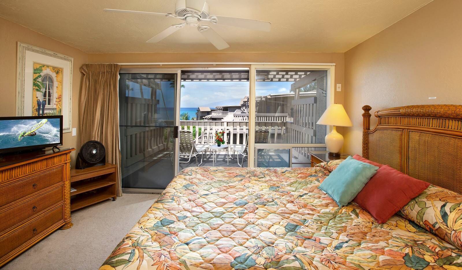 2 bedrooms, desk, iron/ironing board, travel crib