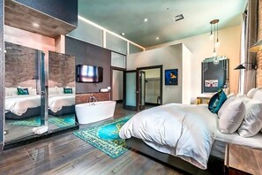 4 habitaciones, tabla de planchar con plancha y wifi gratis 